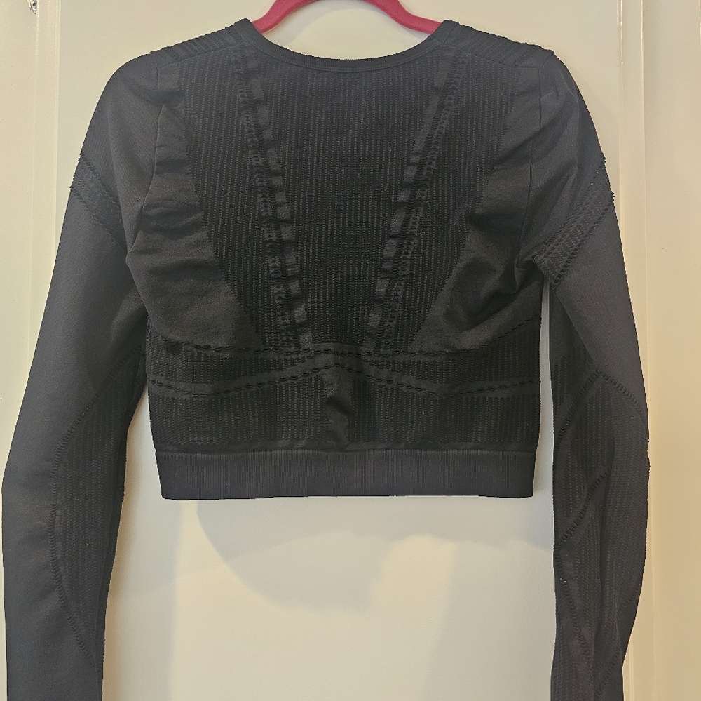Fabletics Compressive Top - Picture 2 of 2